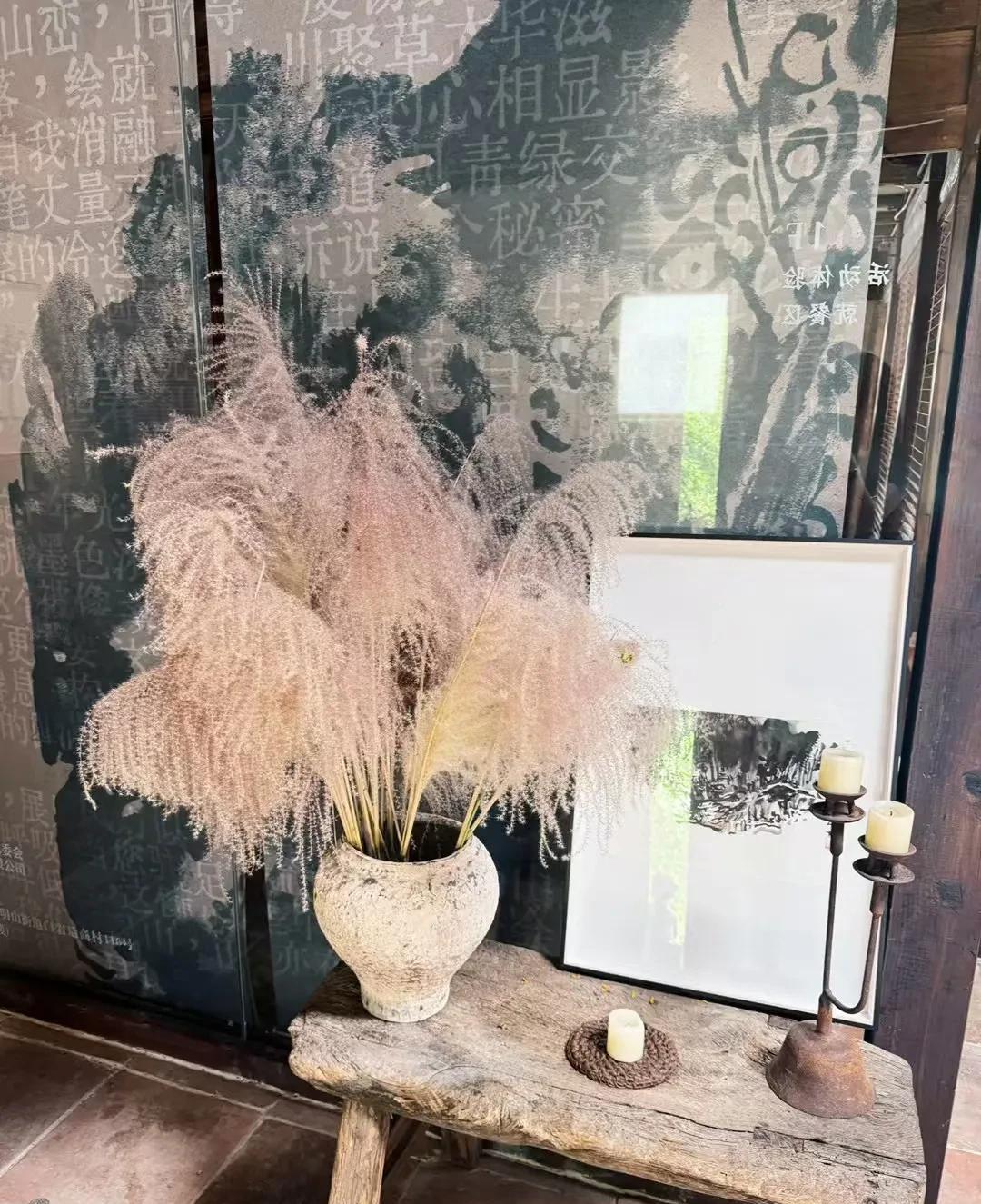 一男人和女人相亲，到了彩礼环节，男方提了个条件：签协议。  这条件并非简单的金钱