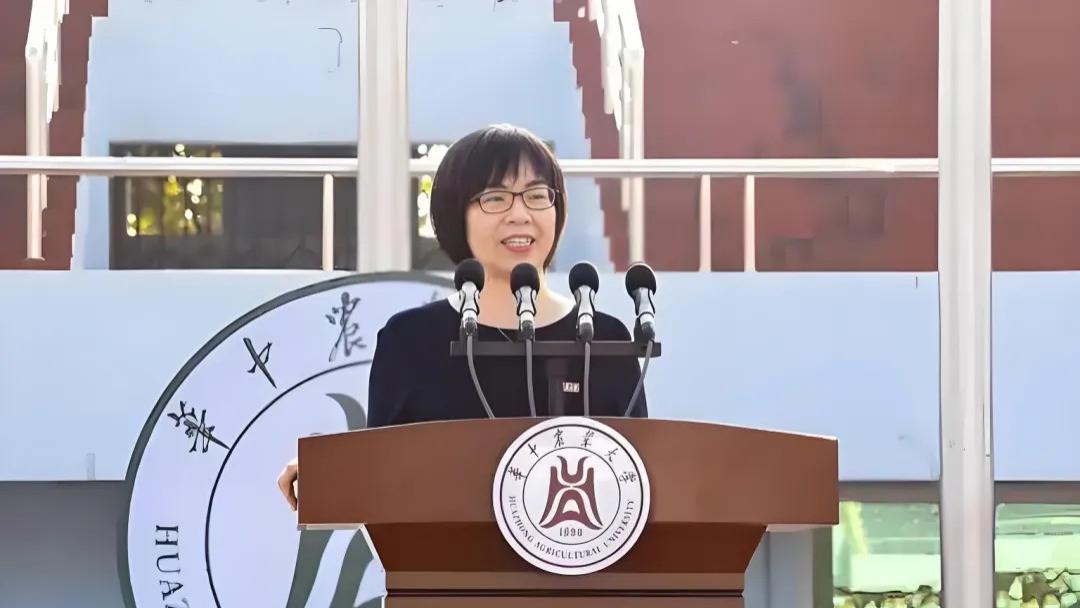 高泽霞教授基因剪刀开启舌尖革命，全球首例“无刺武昌鱼、草鱼”