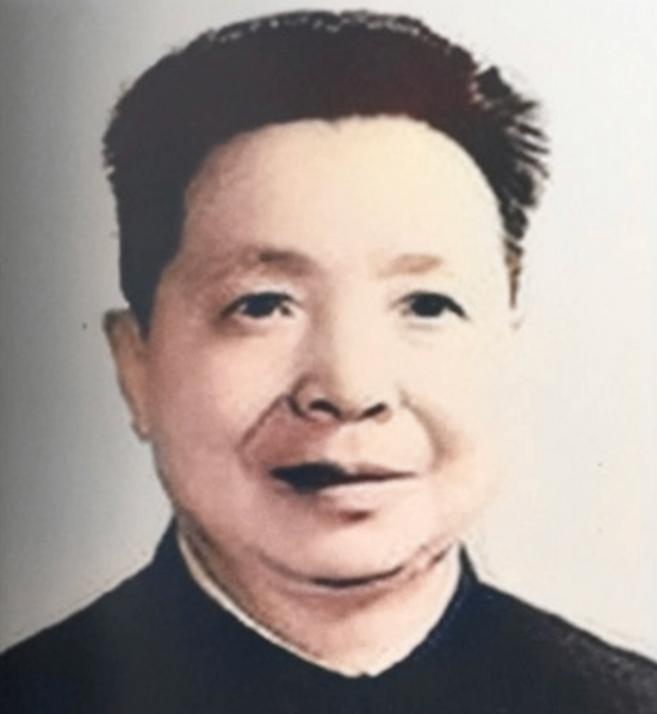 1976年谭启龙给华国锋写信：我要当官，华老回复：去青海当省委书记！
粉丝宝宝们