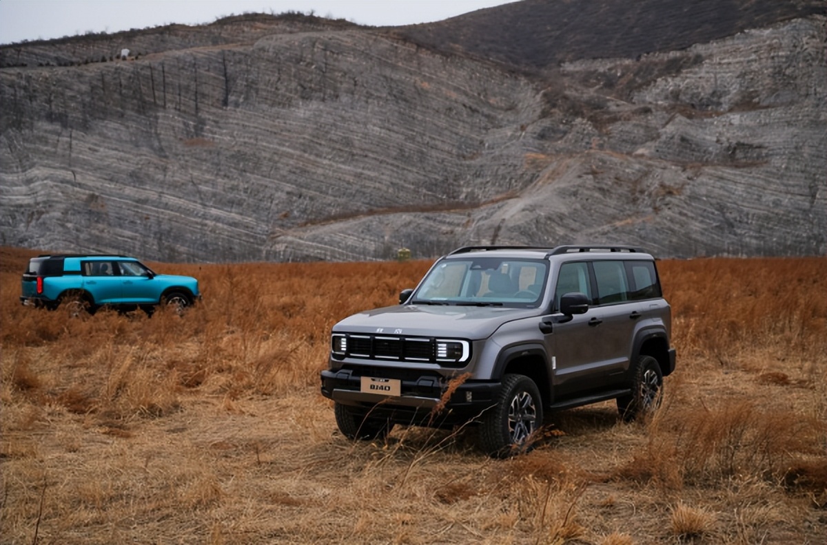 普通人也能闯的野？聊聊BJ40燃油如何给足出发的勇气