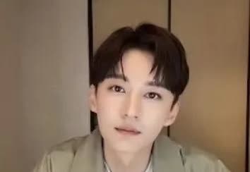 为了刘学义
粉丝们也是拼尽全力了
为爱狂刷数据，为爱砸钱[捂脸]
昨天最后
