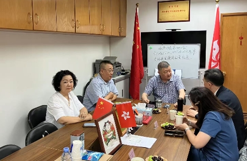 特朗普要求所有人从德黑兰撤离
以色列和伊朗相互轰炸几天后，以色列总理内塔尼亚胡突