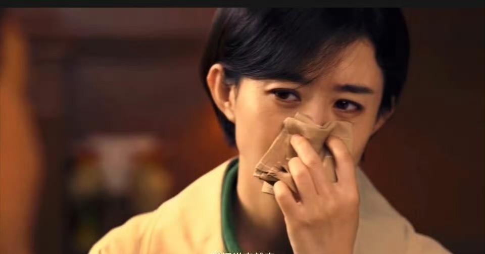 这眼神演得太绝了！大娘子一直想拿捏林小娘那套手段，结果没学会，反倒是盛明兰把这招