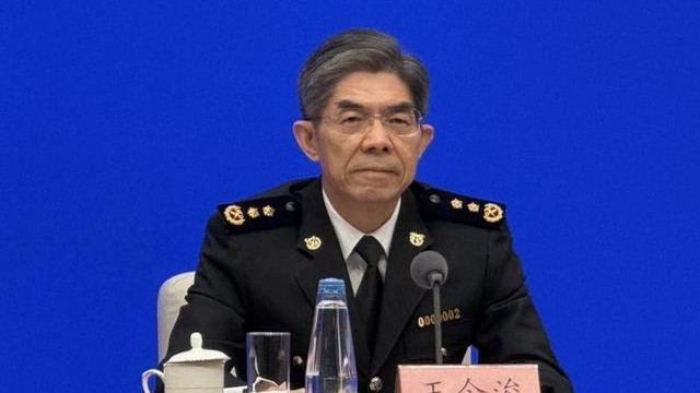 轮到中国反制，海关总署交底，一招断掉美军后路，或波及日本