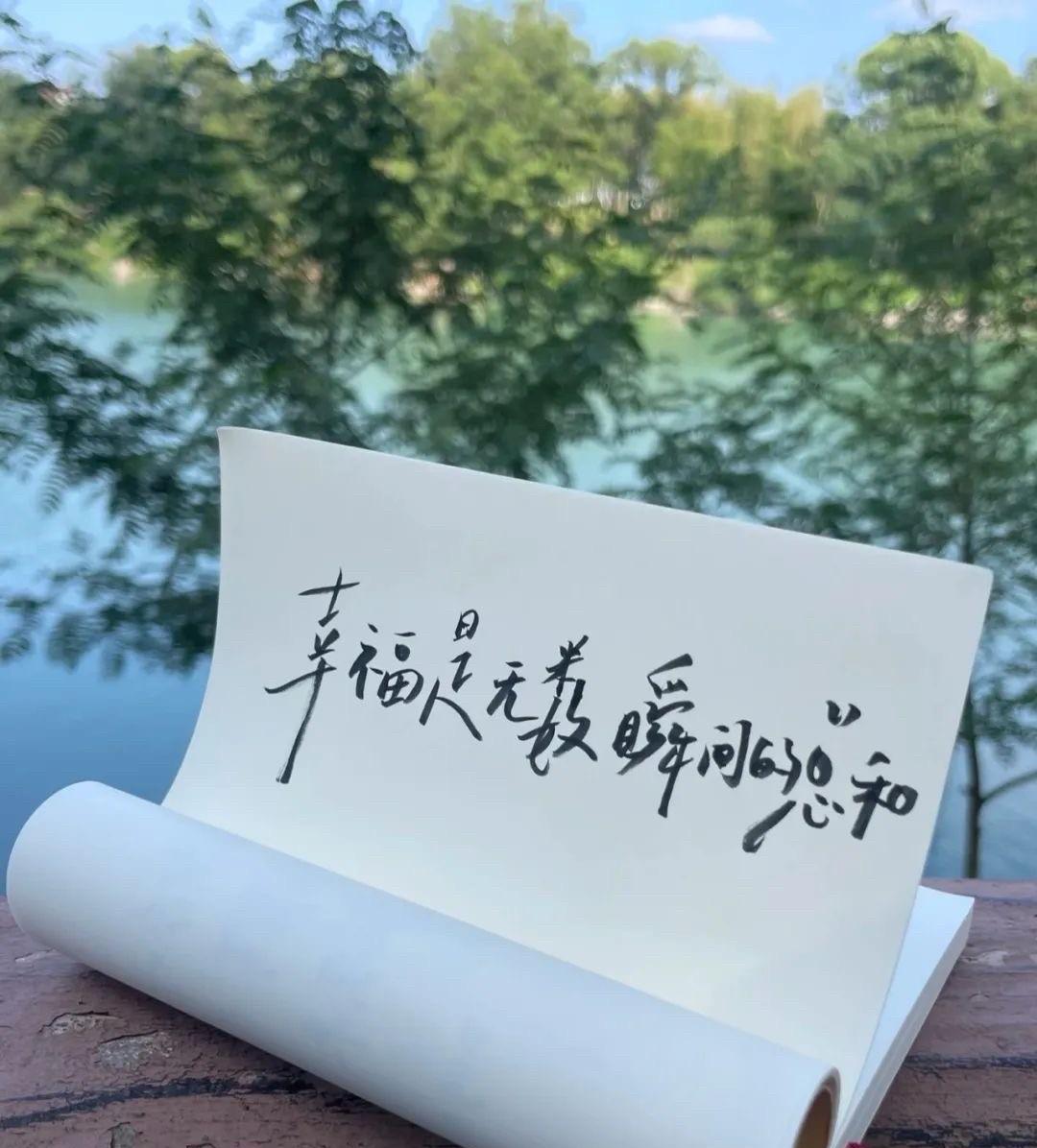 #幸福和什么最有关系#在爱情里，一定的经济基础有时候就是一个男人的底气，所以在一