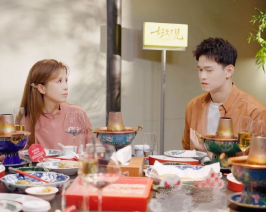 体育精神的具象化说的就是孙杨这种人吧！太让人动容了555在《好久不见》新一期里，