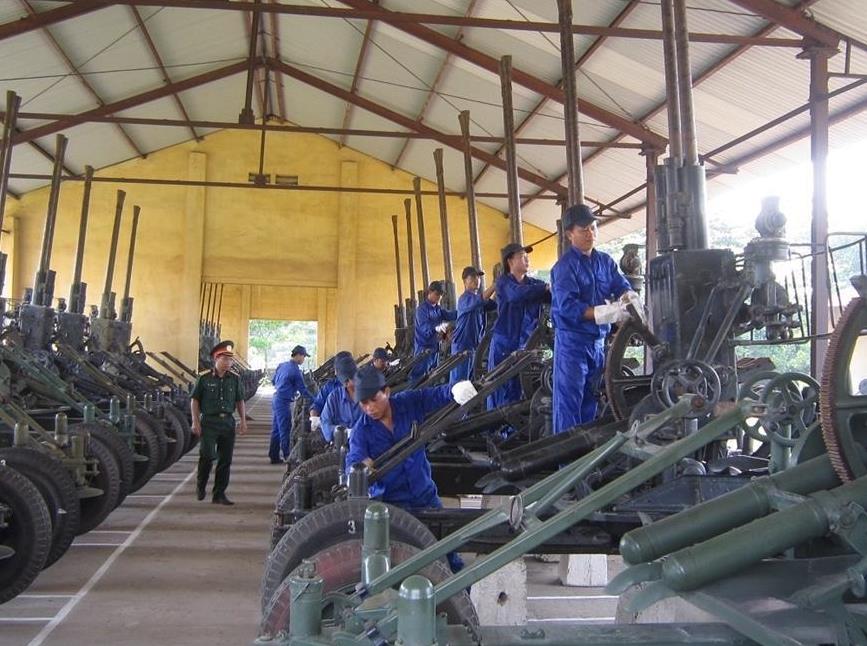 2025年6月越南第3军区K76仓库40库进行武器保管维护