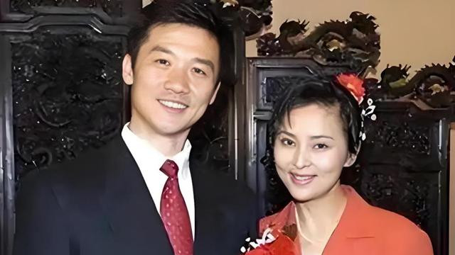 黄志忠可能也没想到，自己抛弃的糟糠之妻，成了别人手中的宝