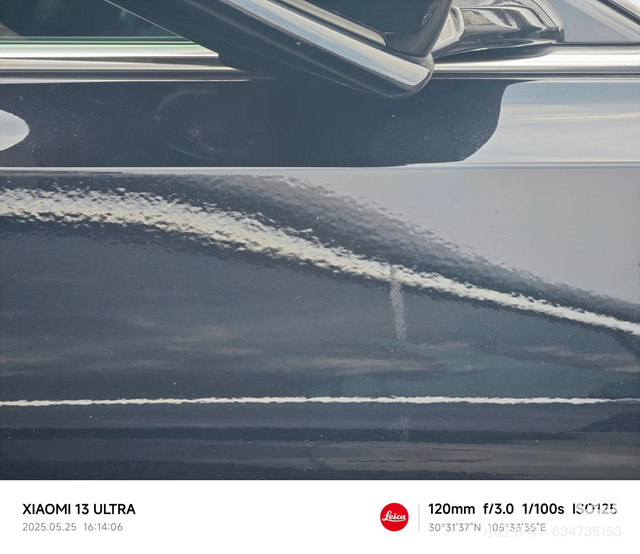 全新es8黑色车漆橘皮纹问题
我今天去看了es8黑色外观 我们这边是在外展点，车