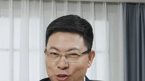 华为问界M8官宣：“全能车王”，将于4月上市！