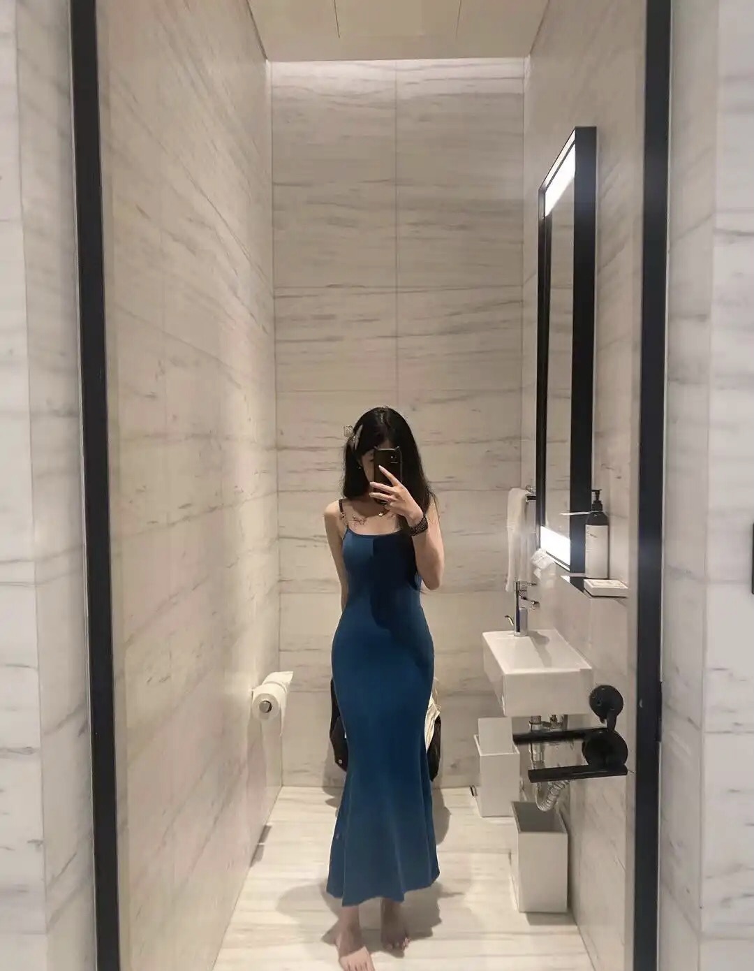 这么瘦，怎么还会有小肚子呀？