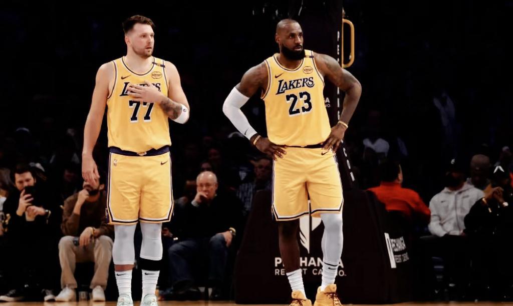 2K26搞事情！东契奇詹皇同拿96分，这评分是喝了假酒？
近日，媒体Basket