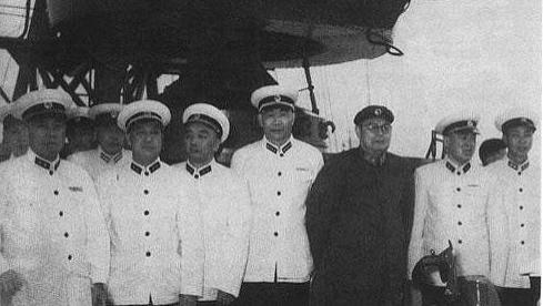 陶勇险些因两场事故而调离东海舰队，但因其敢担当故仍留任