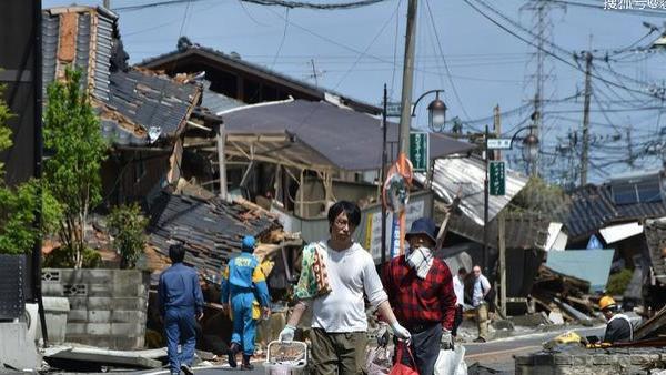 日本短短3天超300次地震，岛内民众恐慌再度升级，预言要成真了？