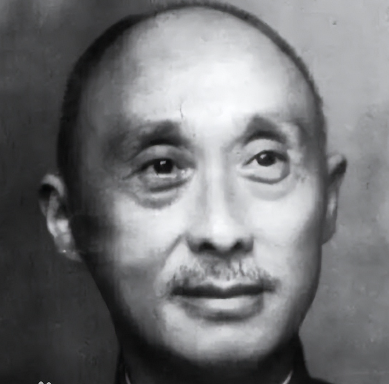 国军中将王泽浚多嚣张？仗着自己父亲的身份，开着豪车光天化日掳掠奸淫妇女，家里庸人