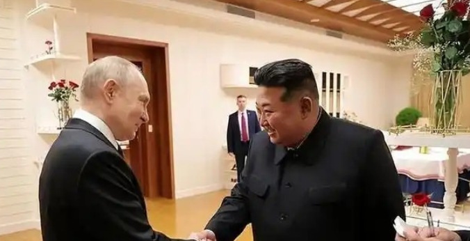 援俄风险大 中国保持中立











天呐！朝鲜这回可是把宝全押在俄罗