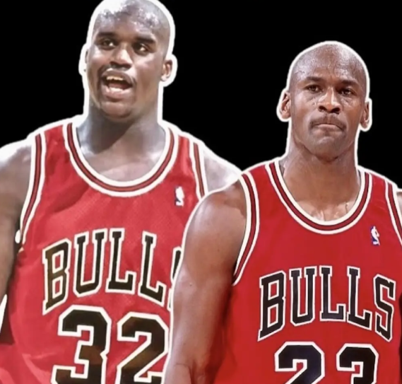 #吐槽NBA# 
沙奎尔-奥尼尔：

“要是当年流行抱团，我早就去芝加哥和乔丹一