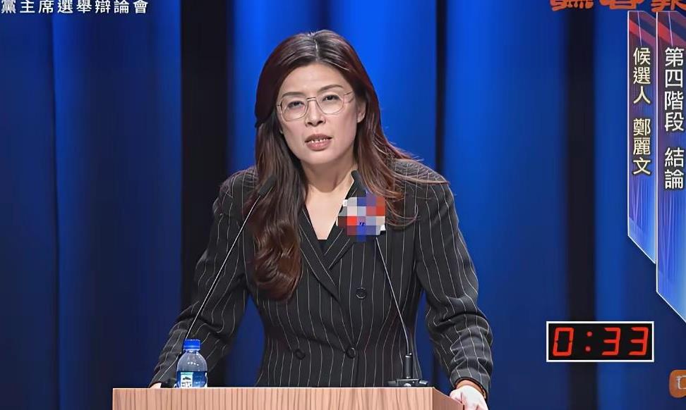 郑丽文失言了，为什么还要支持她？郑丽文在政见发表会上说:高市早苗当选为日本历史上