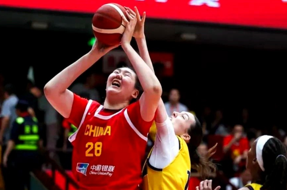中国女篮第三场热身赛对日本女篮，期待新女篮大胜！

要说这两场热身赛最让人惊喜的