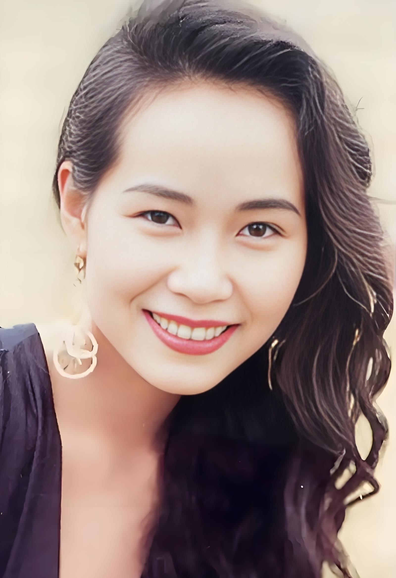 2025年6月7日晚，综艺节目《乘风2025》在呼伦贝尔的草原上，20名女性成员