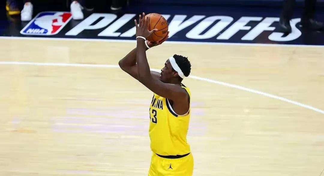 NBA总决赛冠军花落谁家可以大胆预言：第七场决出冠军！
今天的比赛整体表现：
步