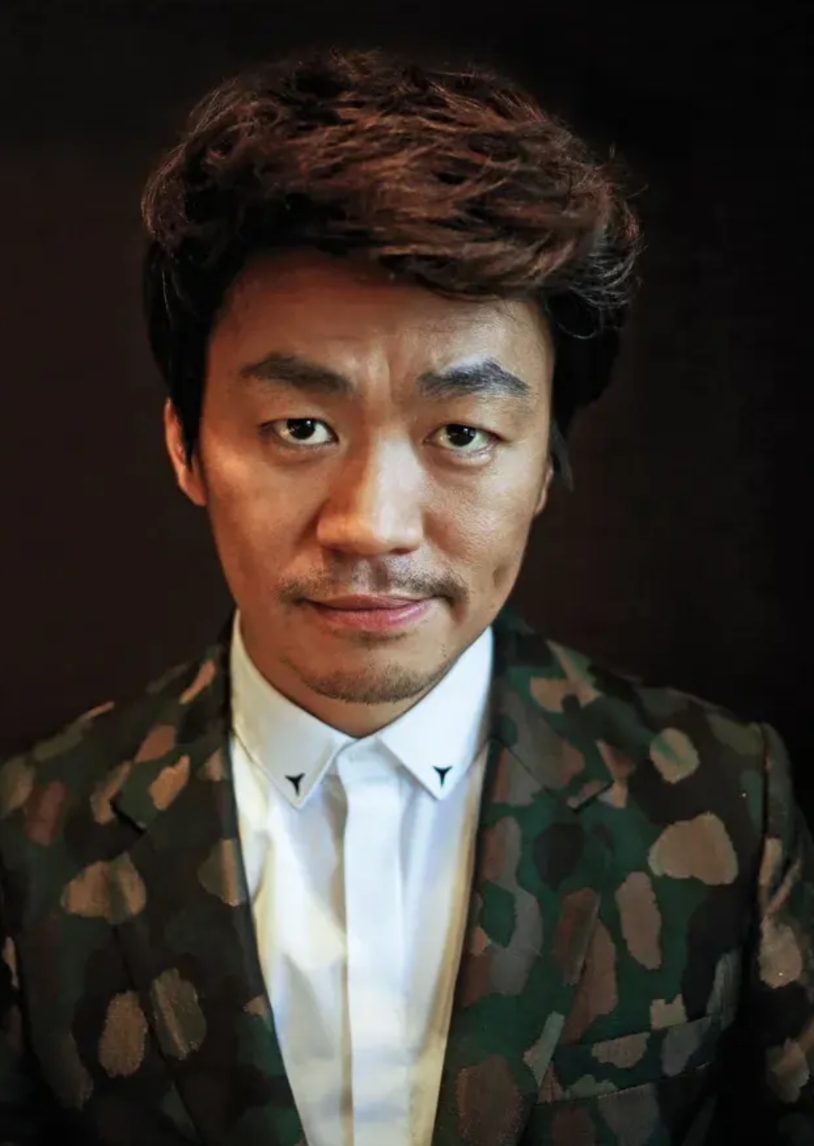 我都不觉得王宝强是什么题材演员，我觉得他就是天才，感觉他演啥都特别自然 。

许