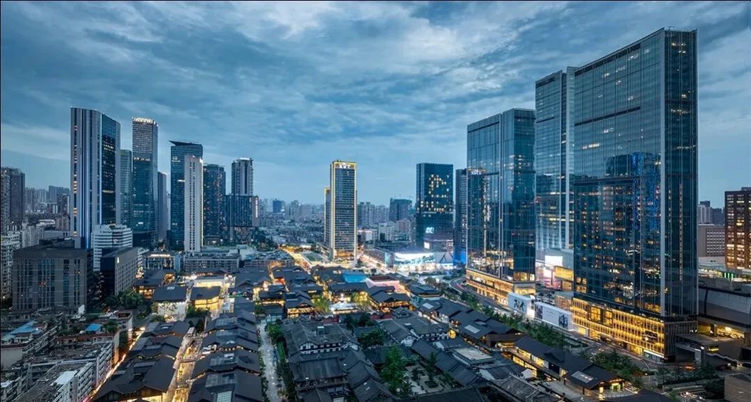 未来最大的城市是成都吗？ 
中国未来最大的城市应该是
成都，成都相当于2个上海7