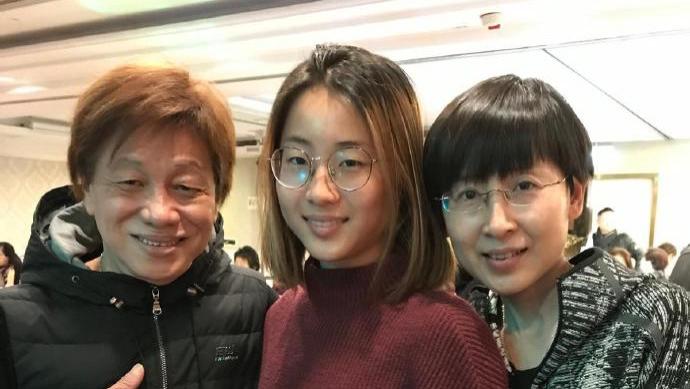 妻子称梁小龙因心脏衰竭去世：抢救6小时后安然告别，享年75岁