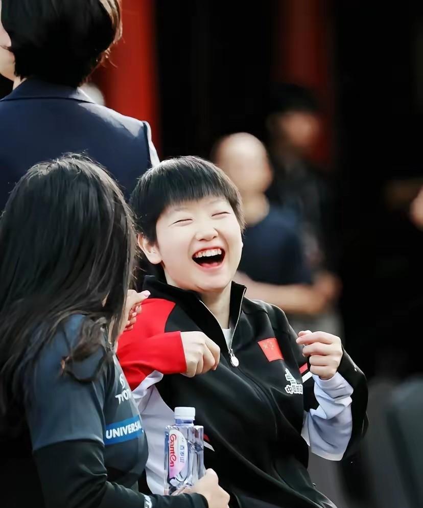 昨天抽签仪式，是什么让莎莎笑出了18岁的笑容？
哈哈，
迪亚兹第一场
抽到了桥本