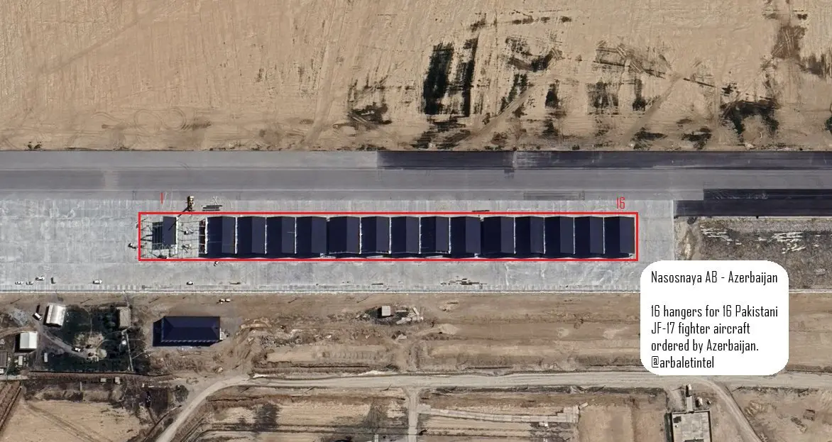 阿塞拜疆为枭龙战机修建的一排新机库！
印巴空战后，阿塞拜疆追加了枭龙战机至40架
