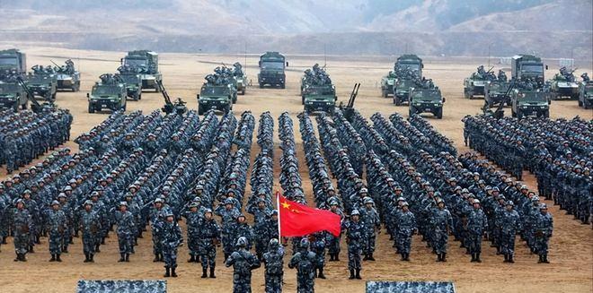 中国应该公开警告任何国家，谁胆敢攻击中国大陆本土目标，无论从哪里发动攻击，中国都