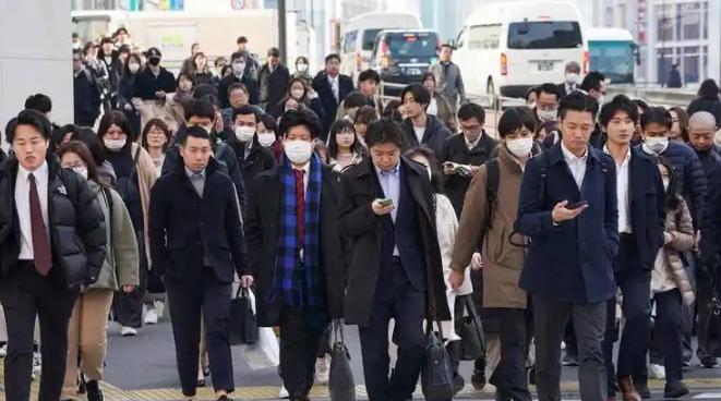 今日日本，可能就是20年后的中国！



日本40%的家庭是独居个体，这现象在我