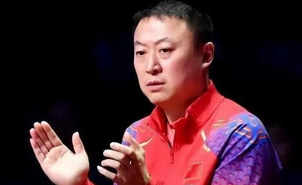 多哈世锦赛，国乒23人随行大名单公布
1，王皓——国乒男队主教练
2，马琳——国