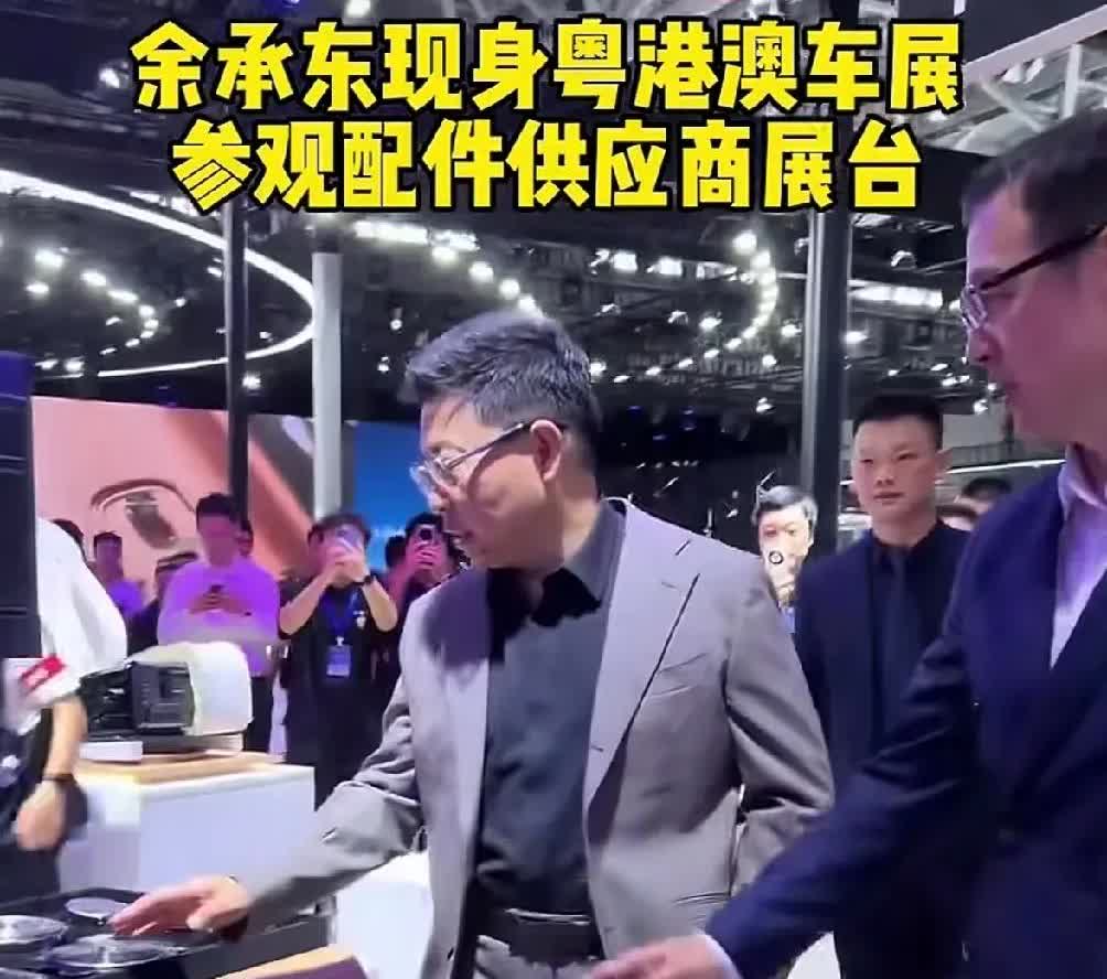 关于华为造车。网友说的一句话，让我感动并深表赞同，他称：我不懂别的，但是华为让不