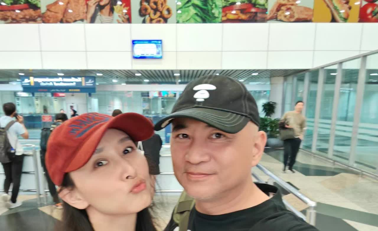 以前真心不觉得，现在才发现，原来胡静和她老公这么有意思。

一：胡静居然称呼