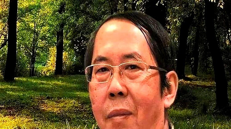 教授观点大不同，软硬兼施为哪般











这事儿可真让人捏把汗！几个