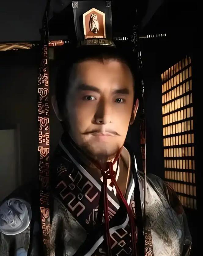 为何李世民即位后没有杀手握兵权的重臣？
贞观三年春，长安城的朝堂上又是一番热闹景