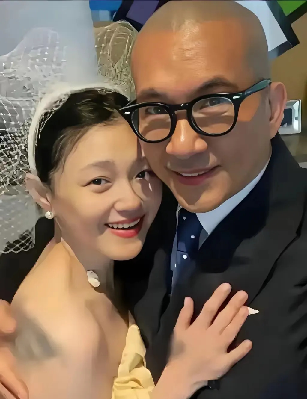 大S三年婚姻生活不如意











什么？曾经幸福甜蜜的婚姻，如今却成