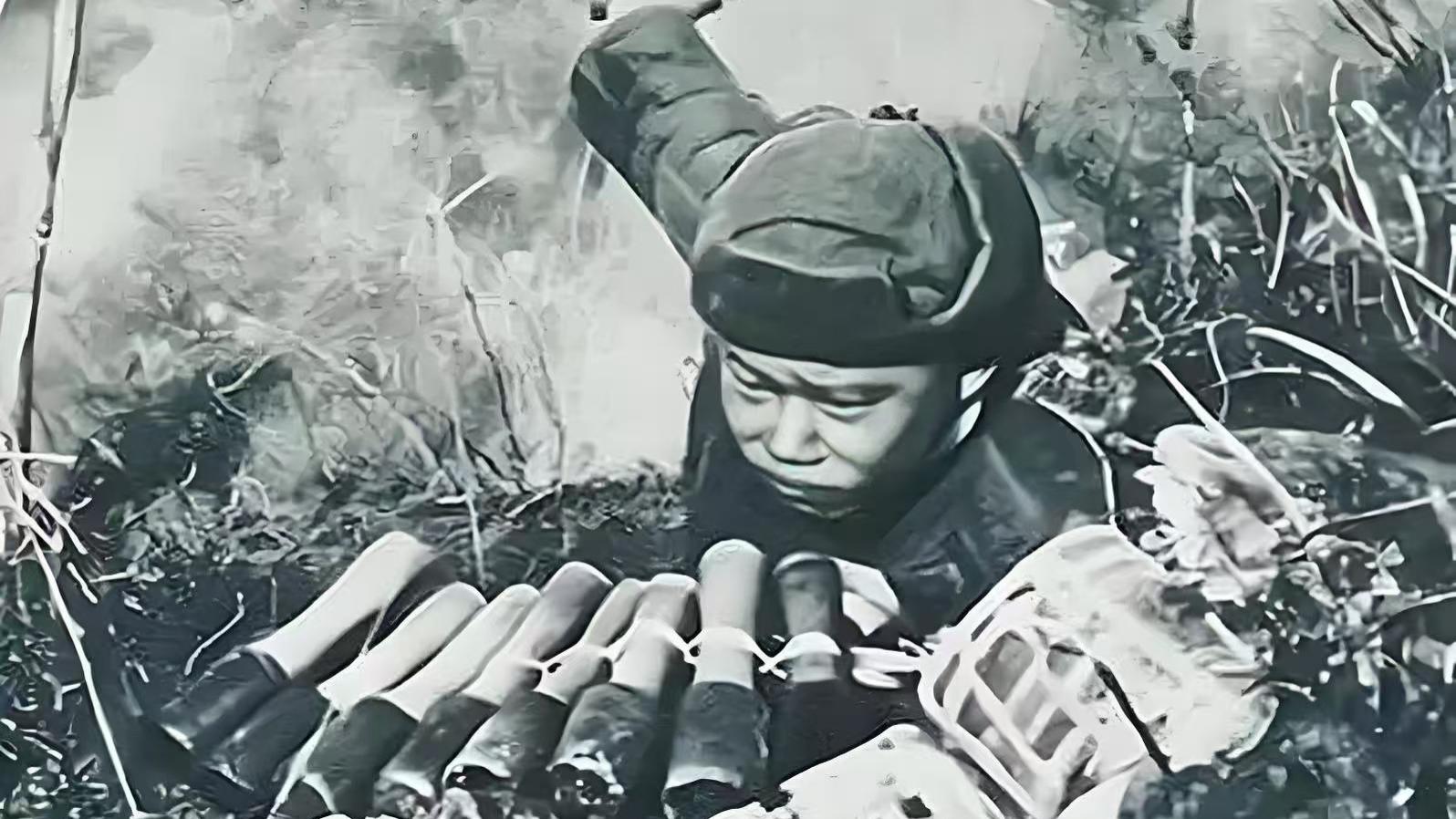 抗美援朝中的孤胆英雄，独自一人坚守阵地，打退美军9次进攻