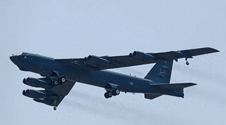 欺人太甚！



7月11日，朝鲜领导人刚结束与俄罗斯外长的会晤，美军的B-52