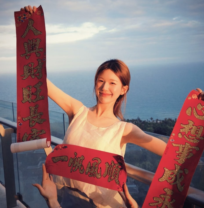 相册里存着无数张照片，你总是主角