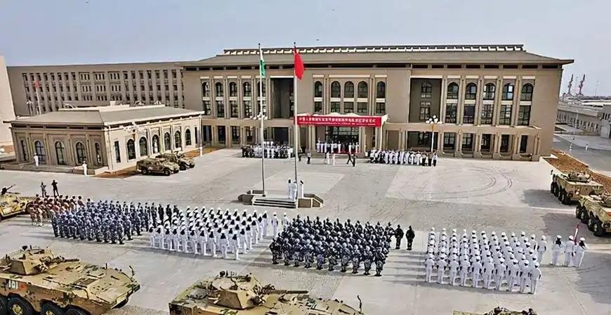 对面就是胡塞武装！中国首个海外军事基地，为何特意选在吉布提？
吉布提这个地方，隔