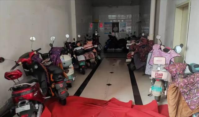 从6月1日开始，电动车开启4大“常态化”检查，骑车和停车要注意