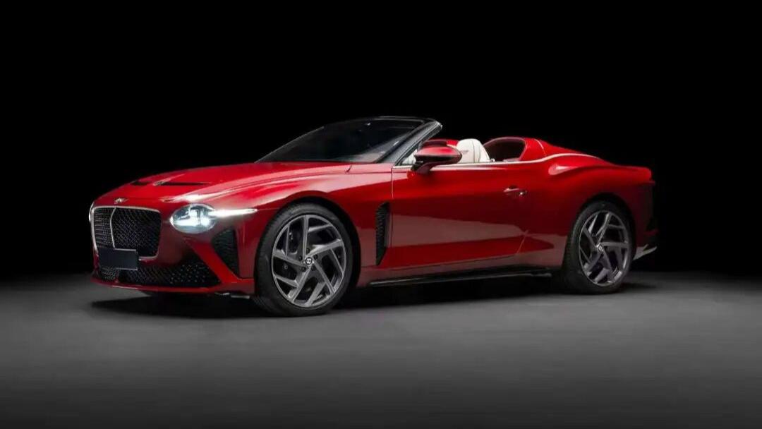 这辆超稀有的宾利仅行驶了1131公里，贬值超110万美元