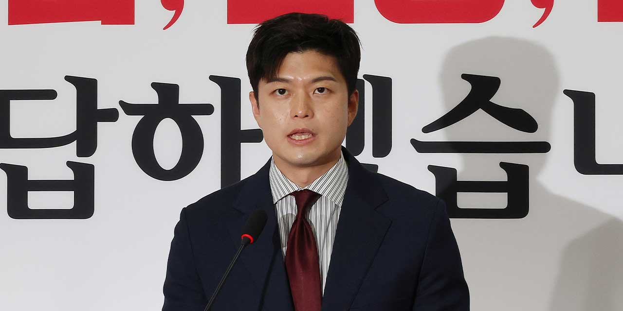 新民政首席又出事了











---











我的天，