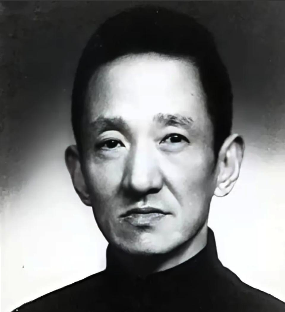 1947年，陈布雷的女儿女婿被捕，蒋介石找陈布雷谈话，询问他对此事的想法。陈布雷