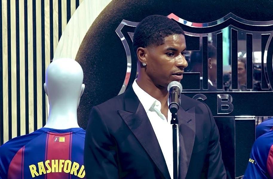 ?????马库斯·拉什福德透过@CNN表示：“自己是C罗的忠实粉丝，然而梅西才是