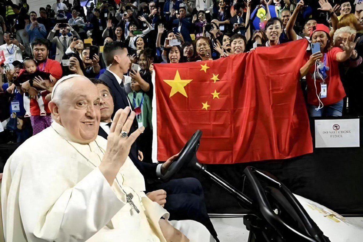 感人至深！教皇方济各去世前一天，特意为中国说了一句公道话