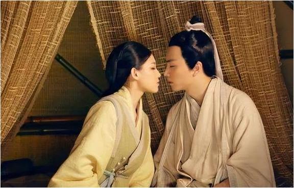 战国中期庄子重病快死了，他对妻子说：“你这么漂亮，一定不能守寡”。妻子坚定地说：