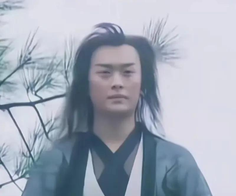 那个时候看
还觉得男主发型仙气飘飘
现在再看男主居然是杀马特
主要还是脸帅
能扛